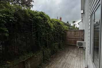 5b/16 Manning Street, Hamilton Central