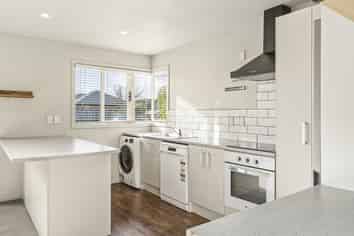2C Pitt Street, Frankton