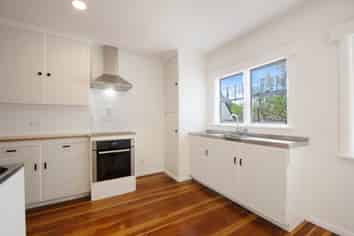 90 Newlands Road, Newlands