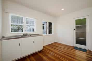 90 Newlands Road, Newlands