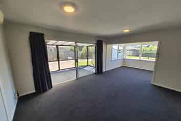 14 Harling Avenue, Hillmorton