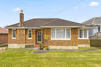 54 Hutchinson Avenue, New Lynn
