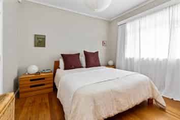 54 Hutchinson Avenue, New Lynn