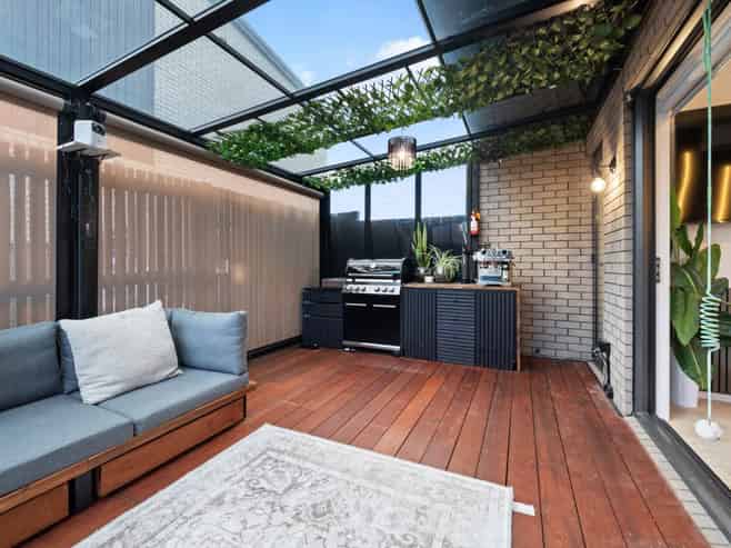 102 Te Tihi Street, Wiri