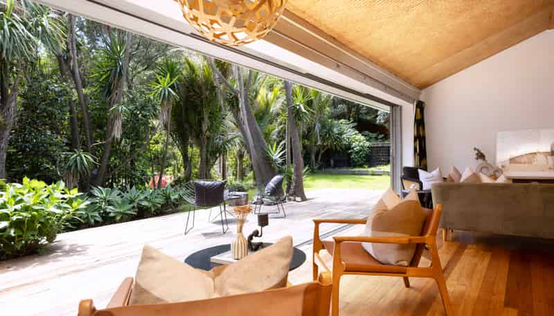 34 Karekare Road, Karekare