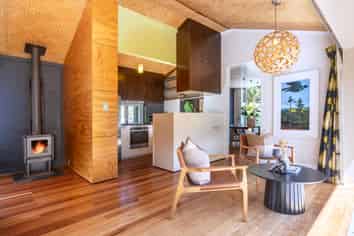 34 Karekare Road, Karekare