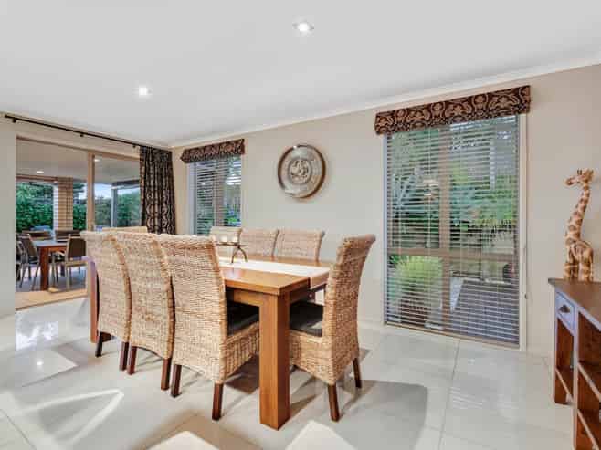 1 Barnacle Rise, Red Beach