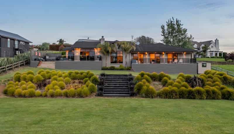 14 Regis Lane, Flat Bush