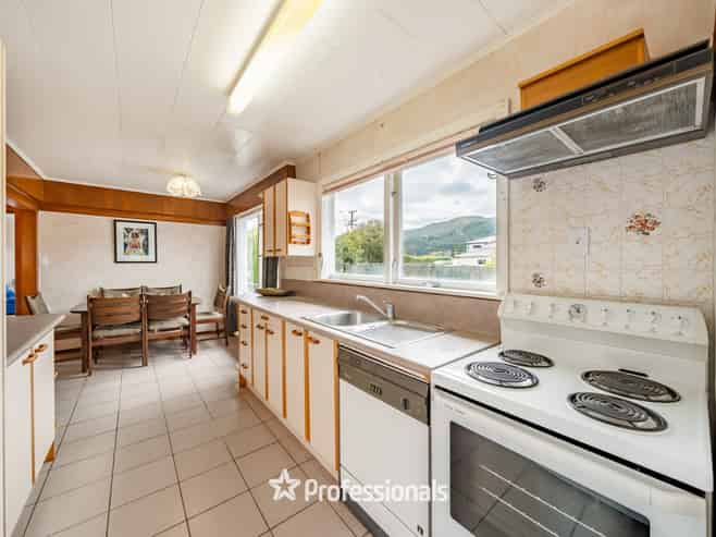 8 Norfolk Street, Wainuiomata