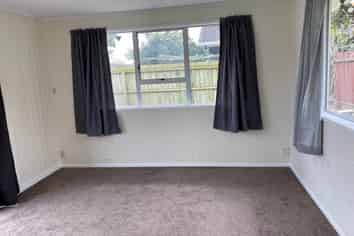 19 Waimai Avenue, Weymouth