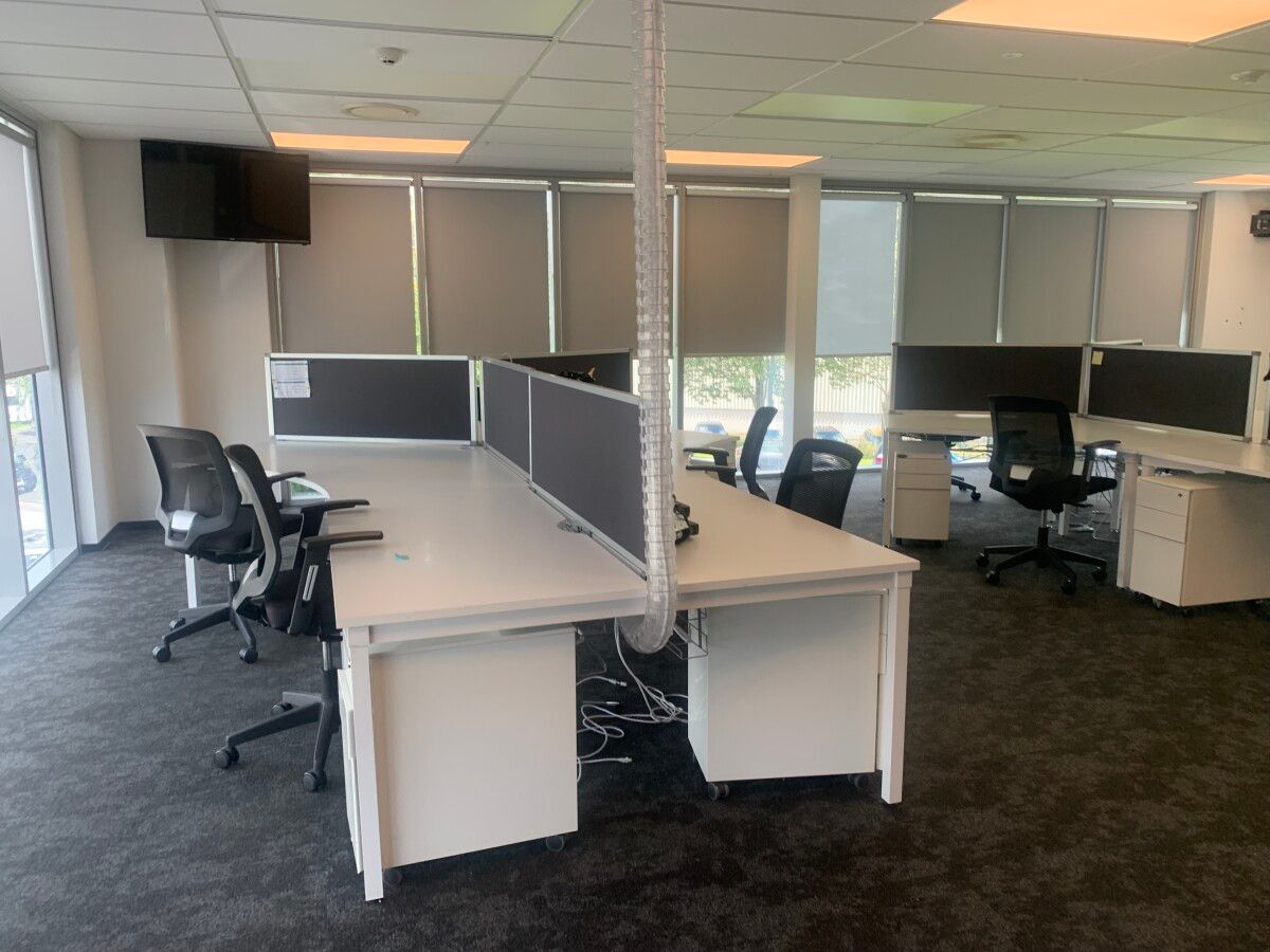 COMPETITIVE RENTAL - GREAT VALUE OFFICE - Mehr