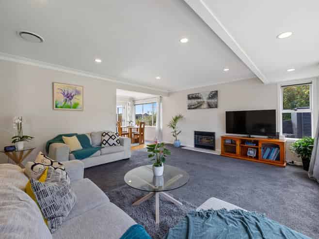 516A Hibiscus Coast Highway, Hatfields Beach