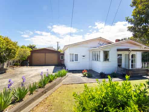 4 Holly Street, Avondale