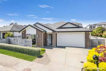 21 Jeroboam Loop, Huapai