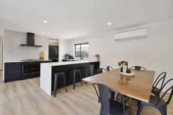 31 Woodglen Drive, Woodend