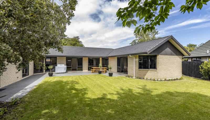31 Woodglen Drive, Woodend