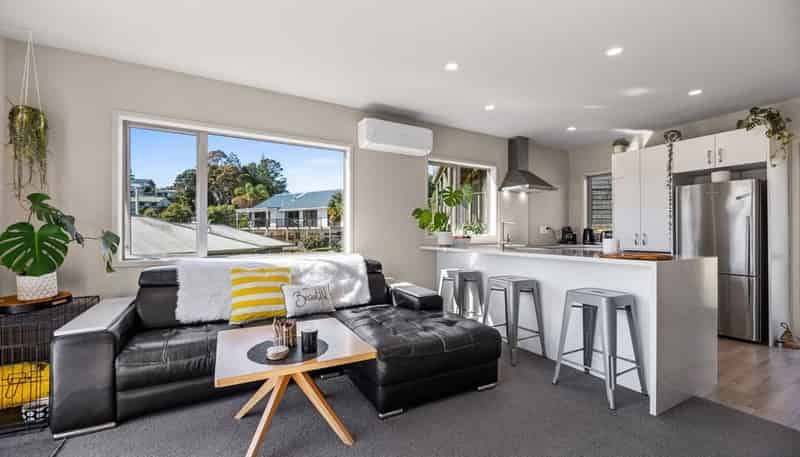 53 Graham Place, Bellevue