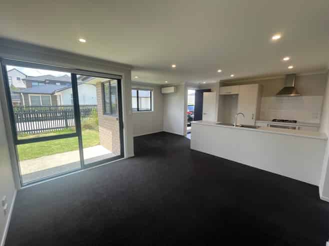 8/3 North Ridge Drive, Rototuna North