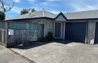 2/145 Clarence Street, Riccarton