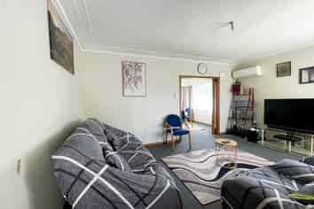 31 Landon Avenue, Mangere East