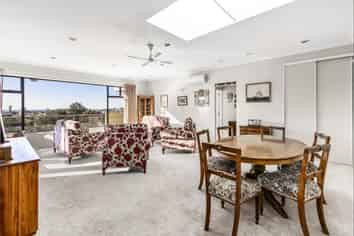 3/27 Shelbourne Street, Nelson