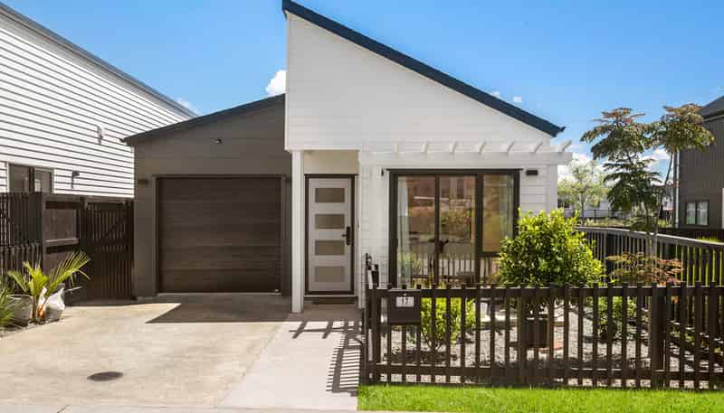 17 Rosetta Lane, Milldale