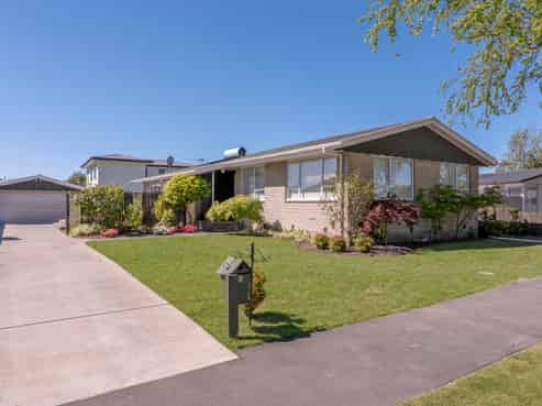 5 Royleen Street, Casebrook