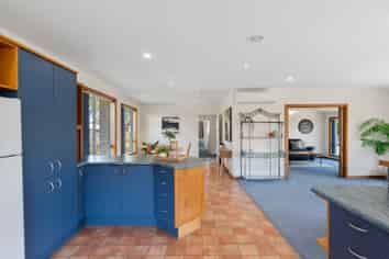 5 Royleen Street, Casebrook