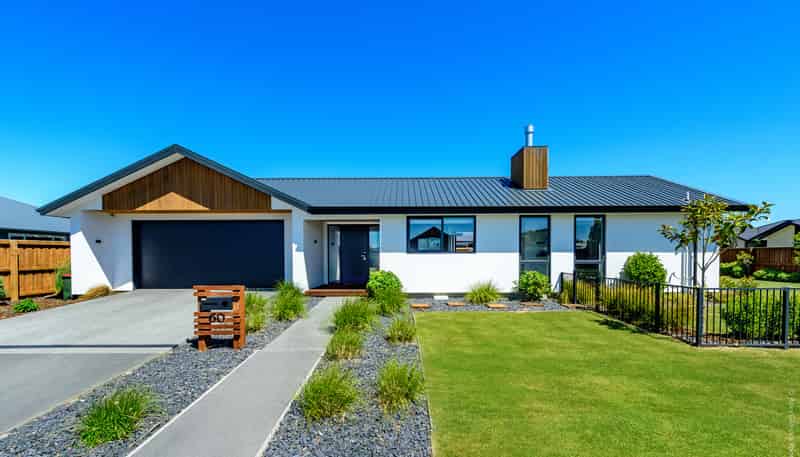 60 Oaks Drive, Lincoln