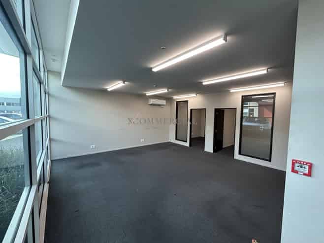 A-Grade Corporate Penrose Unit - Available Now