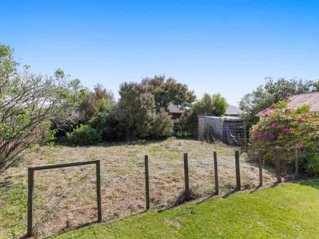 63 Coopers Road, Dallington