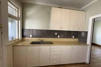 40 Lincoln Road, Hillmorton