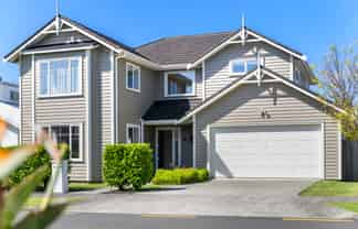 6 Turua Rise, Karaka