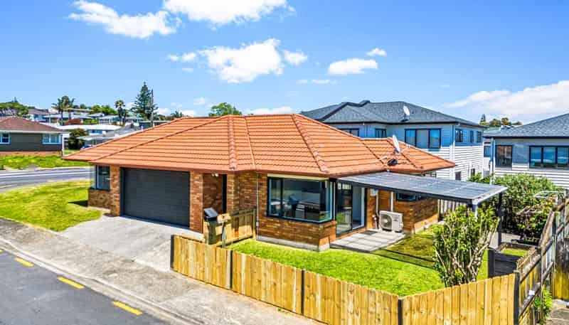 2 Pantera Way, Hillpark