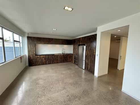 Industrial Character Grey Lynn Stunner