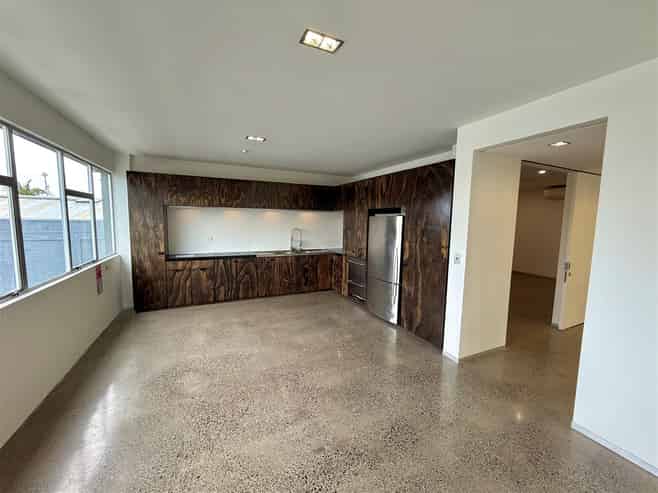 Industrial Character Grey Lynn Stunner