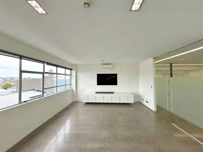 Industrial Character Grey Lynn Stunner