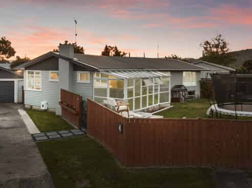 4 Sequoia Place, Maoribank