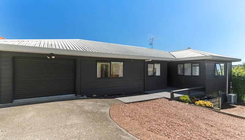 2/39 Browns Bay Road, Browns Bay