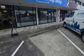 GREAT VALUE MAIN ROAD RETAIL 112.5M2