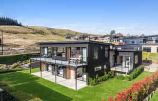 33 Kirimoko Crescent, Wanaka