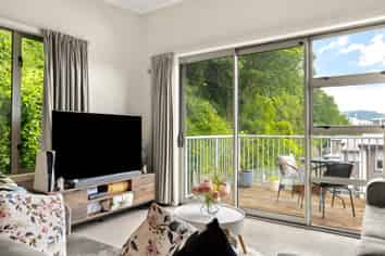 B/66 MacLaggan Street, Dunedin Central