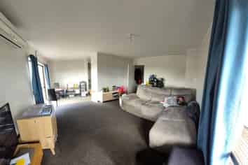 2/88 Sunvue Road, Glen Eden