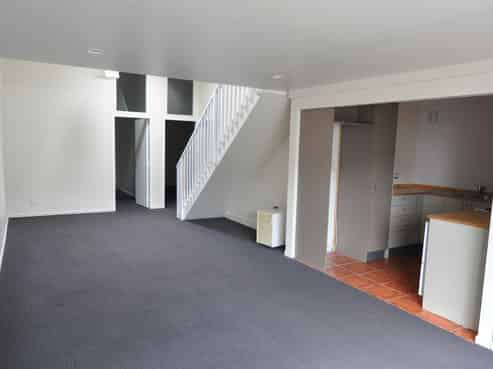 8/408 The Esplanade, Island Bay