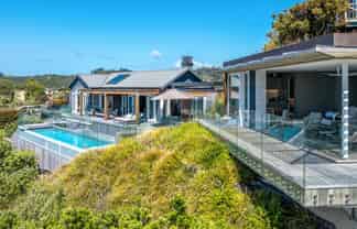 456 Sea View Road, Onetangi