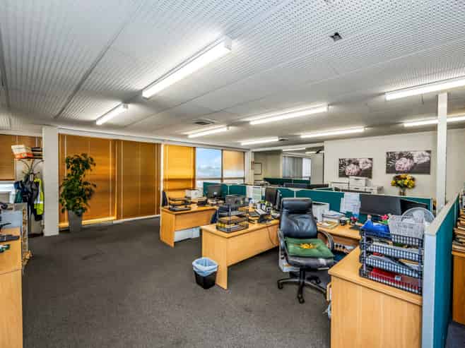 Receivership Sale: investment