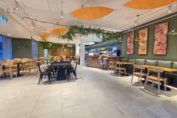 St Lukes Mega Centre - Cafe for lease