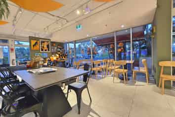 St Lukes Mega Centre - Cafe for lease