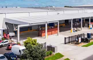 Airport Logistics HQ with scale and access