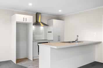 42 Hodgkinson Road, Pegasus